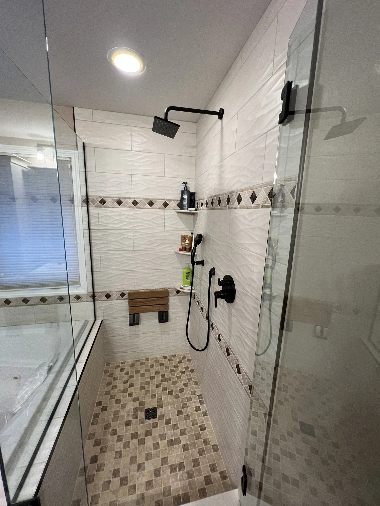Gray Marble Shower Bath — photo 18