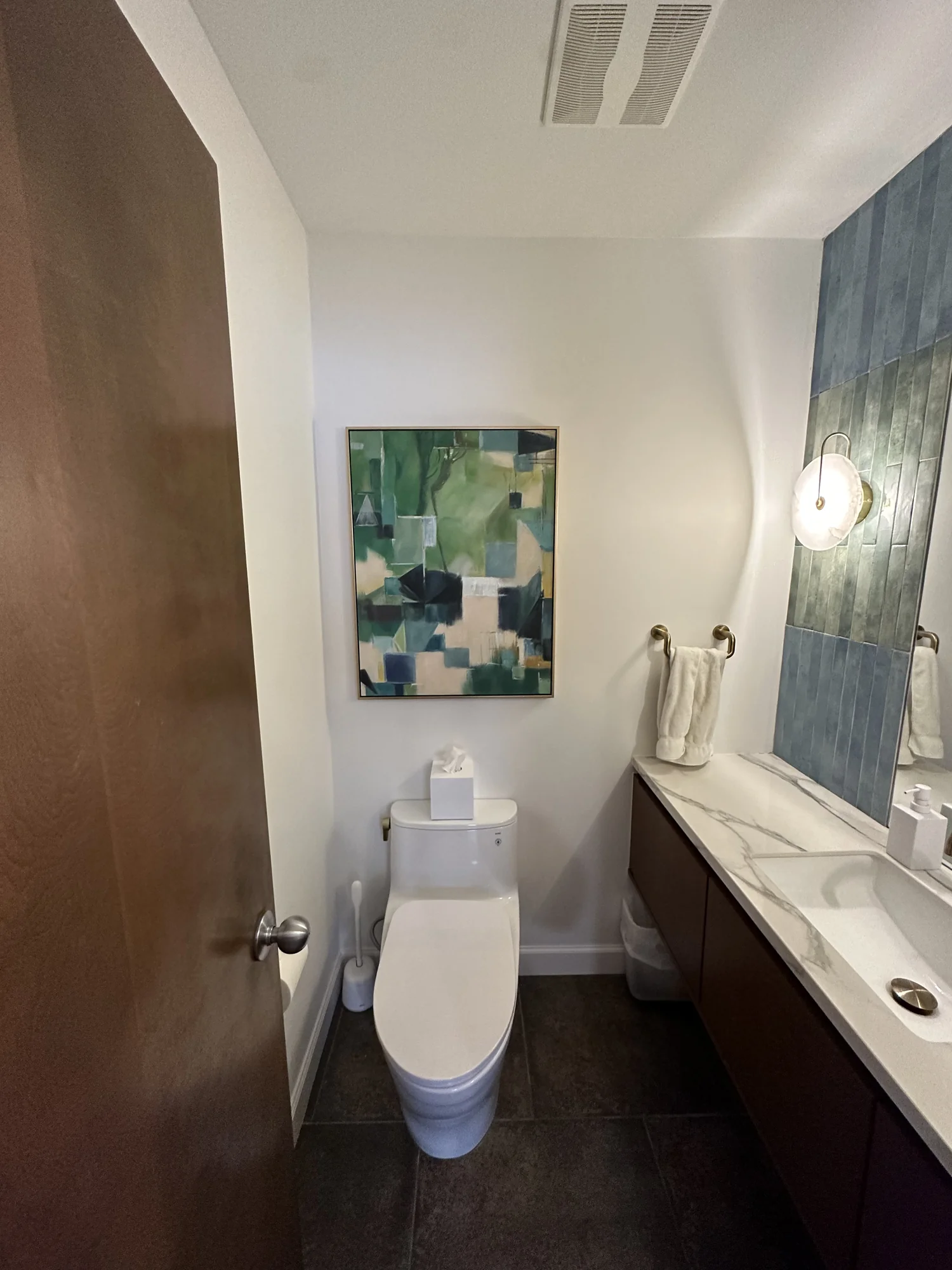 Half Bath — photo 1