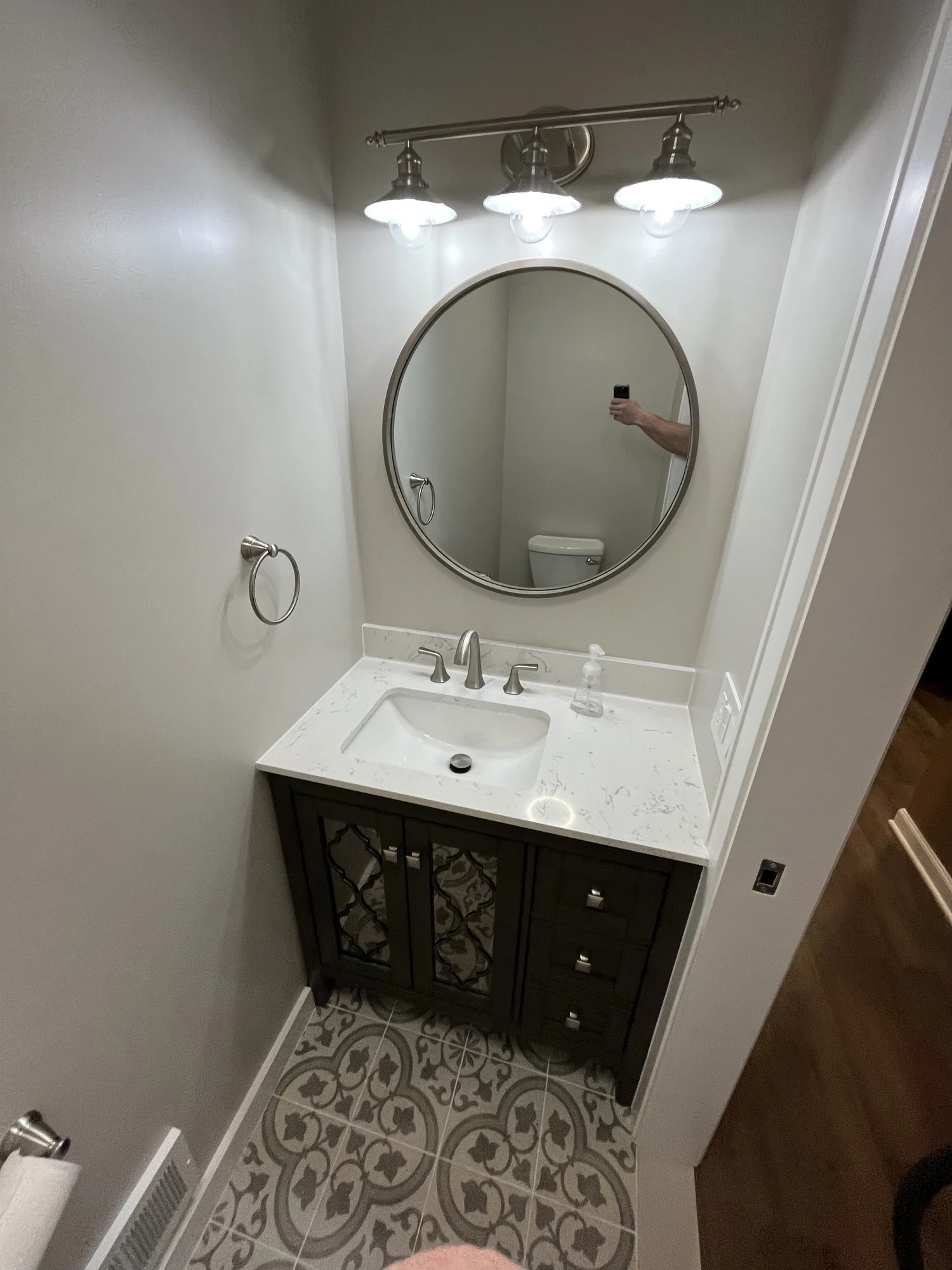 Half Bath — photo 12