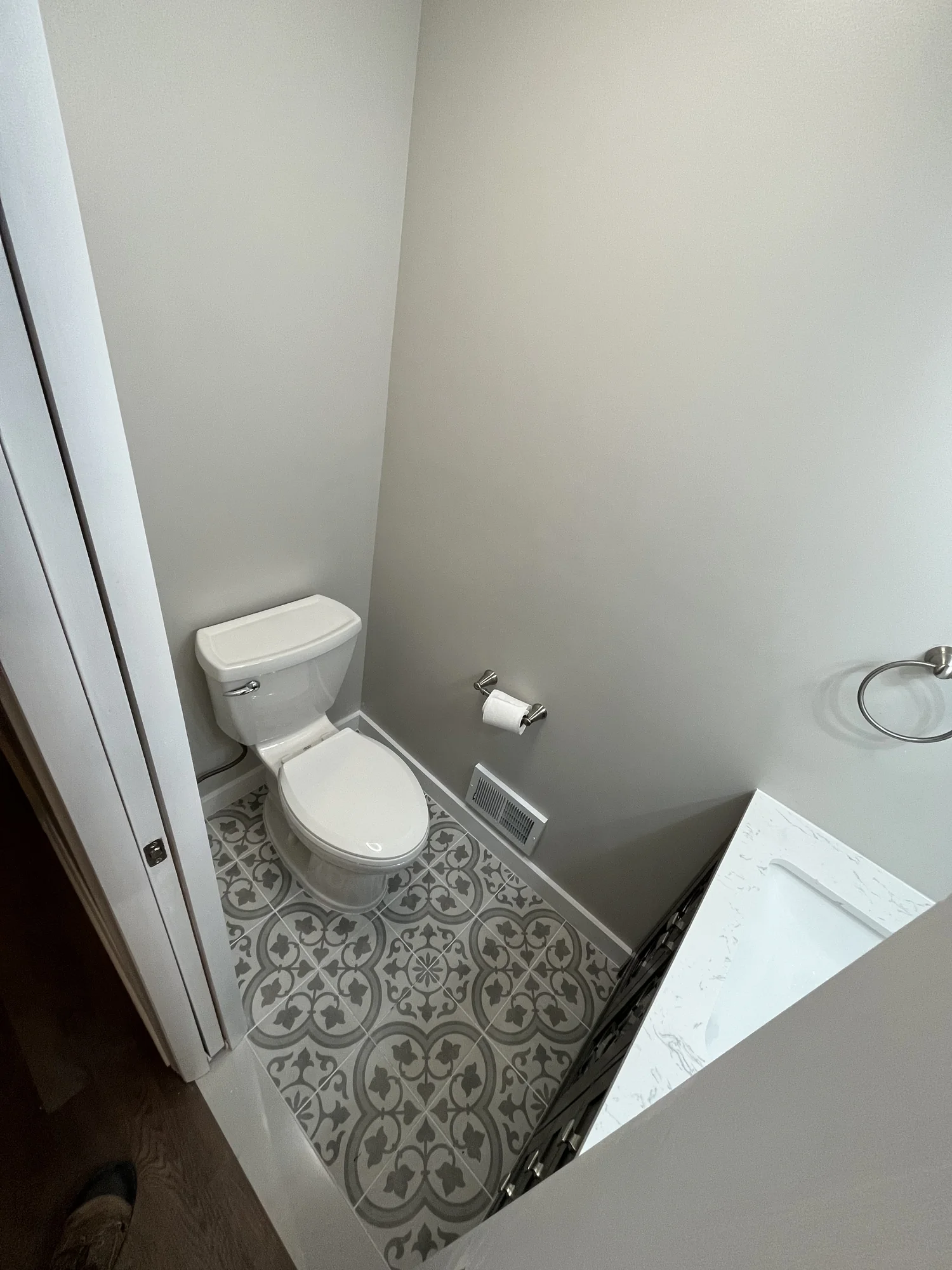 Half Bath — photo 14