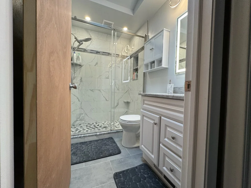 Saint Clair Shores Bath — photo 2