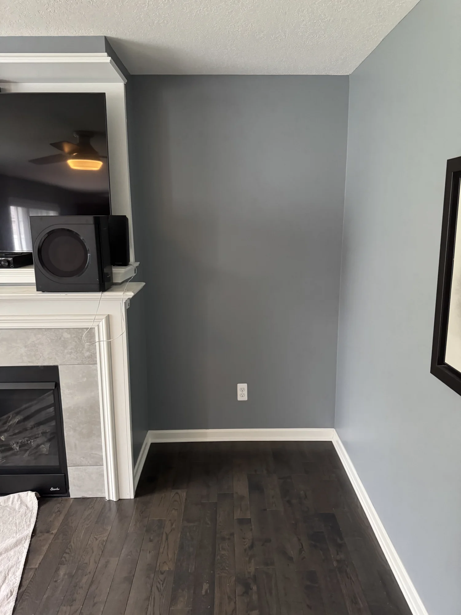 Built-In Cabinets & Shelves — photo 1