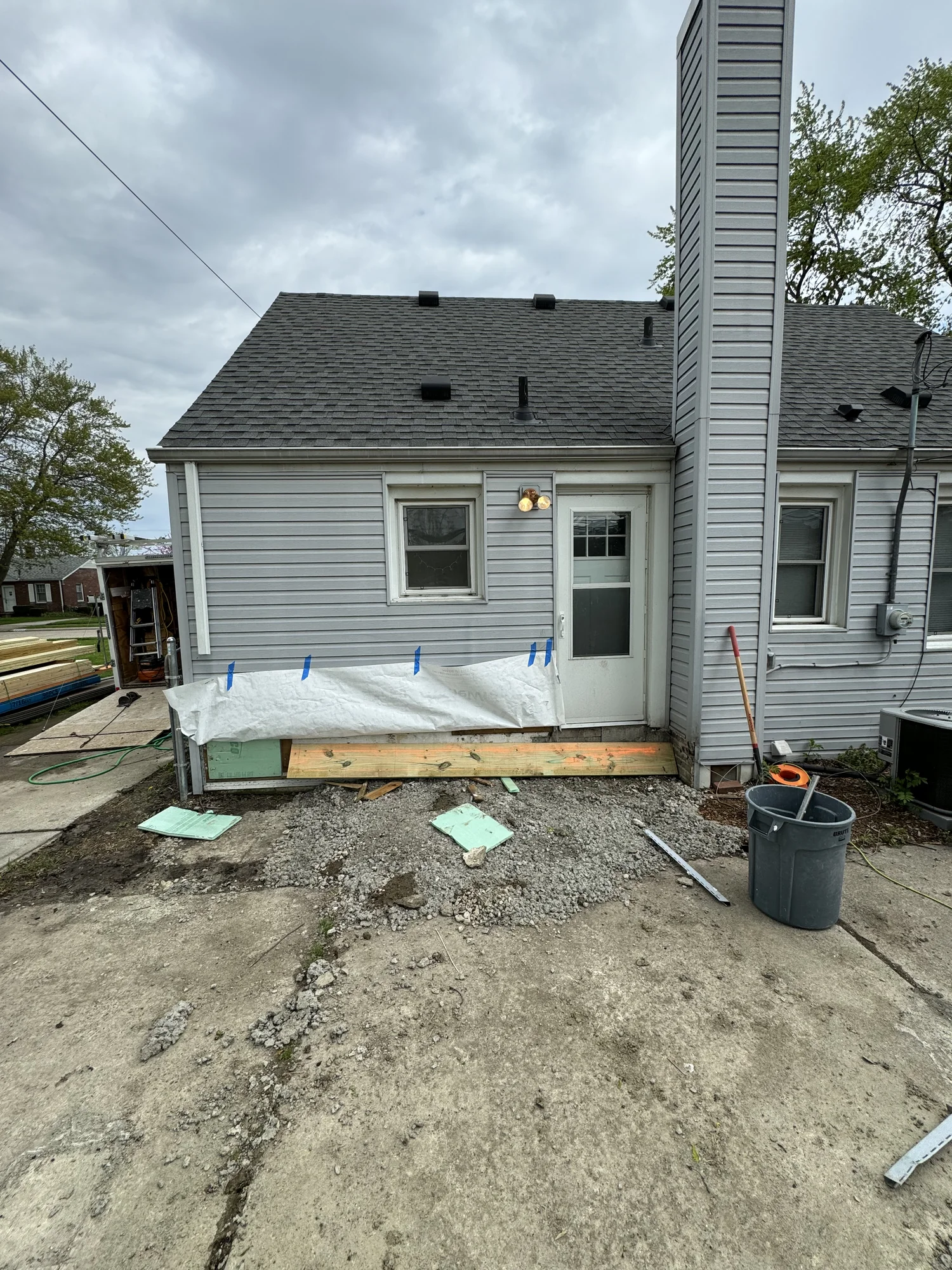 Covered Deck — photo 2