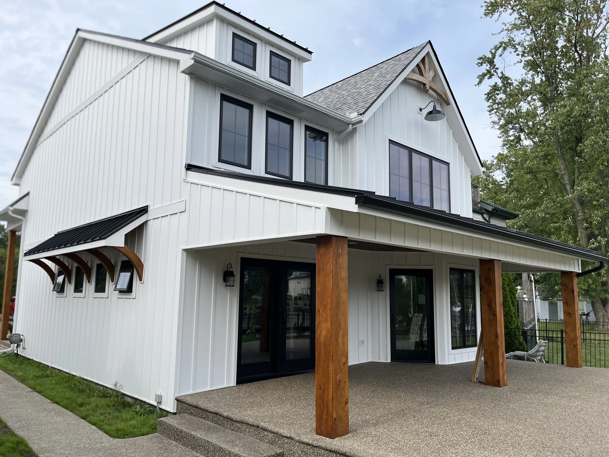 Modern Farmhouse Front — photo 9