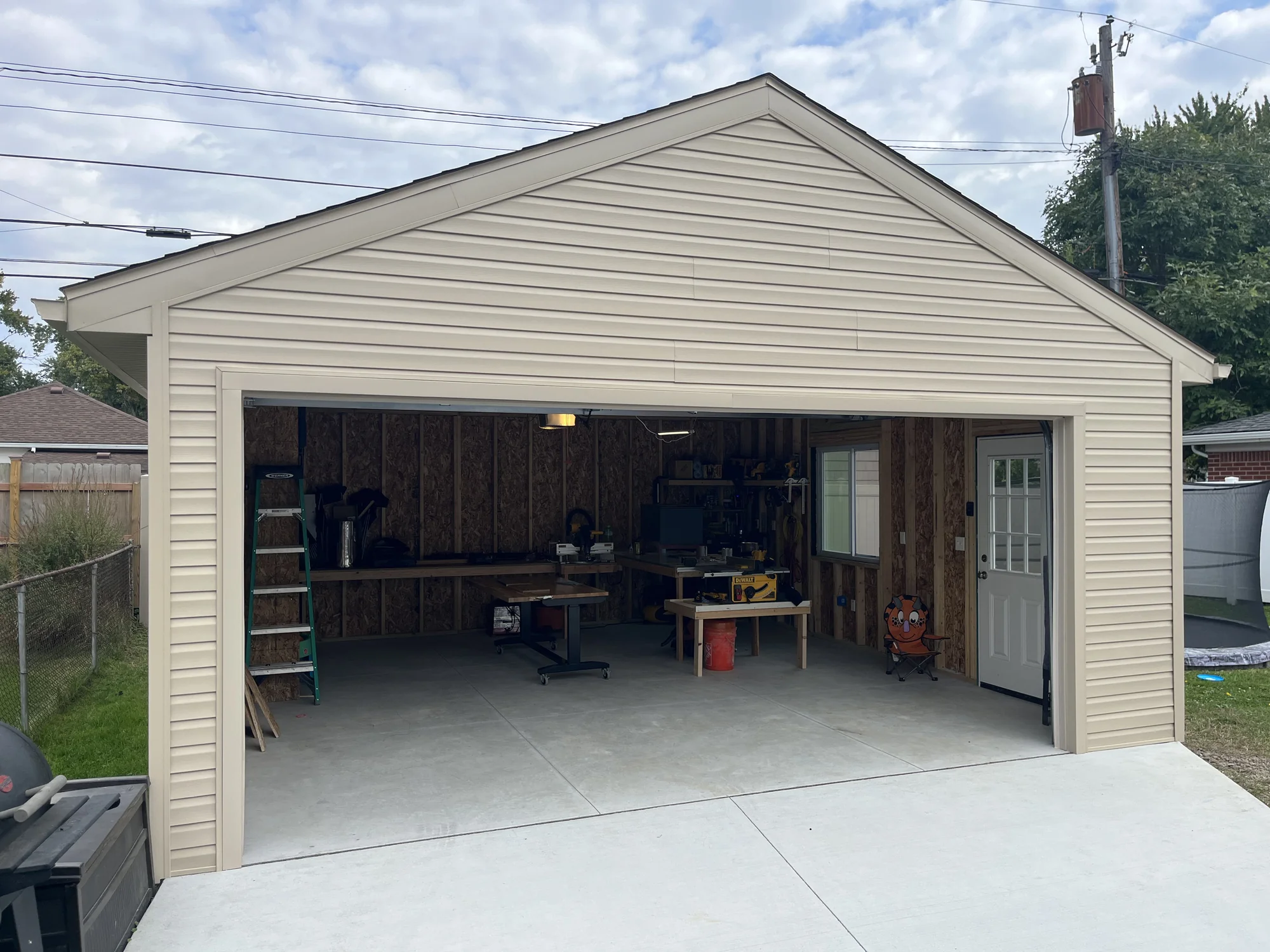 Detached Garage — photo 5