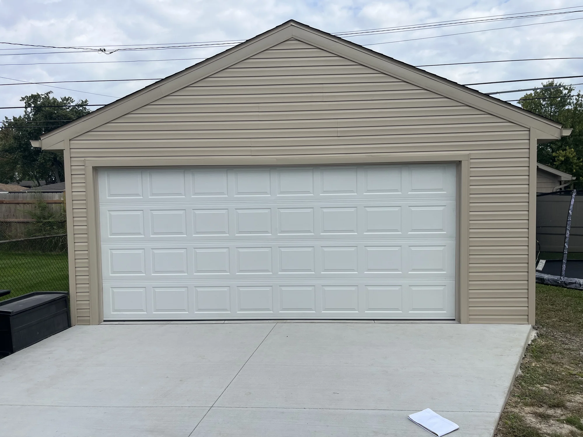 Detached Garage — photo 7