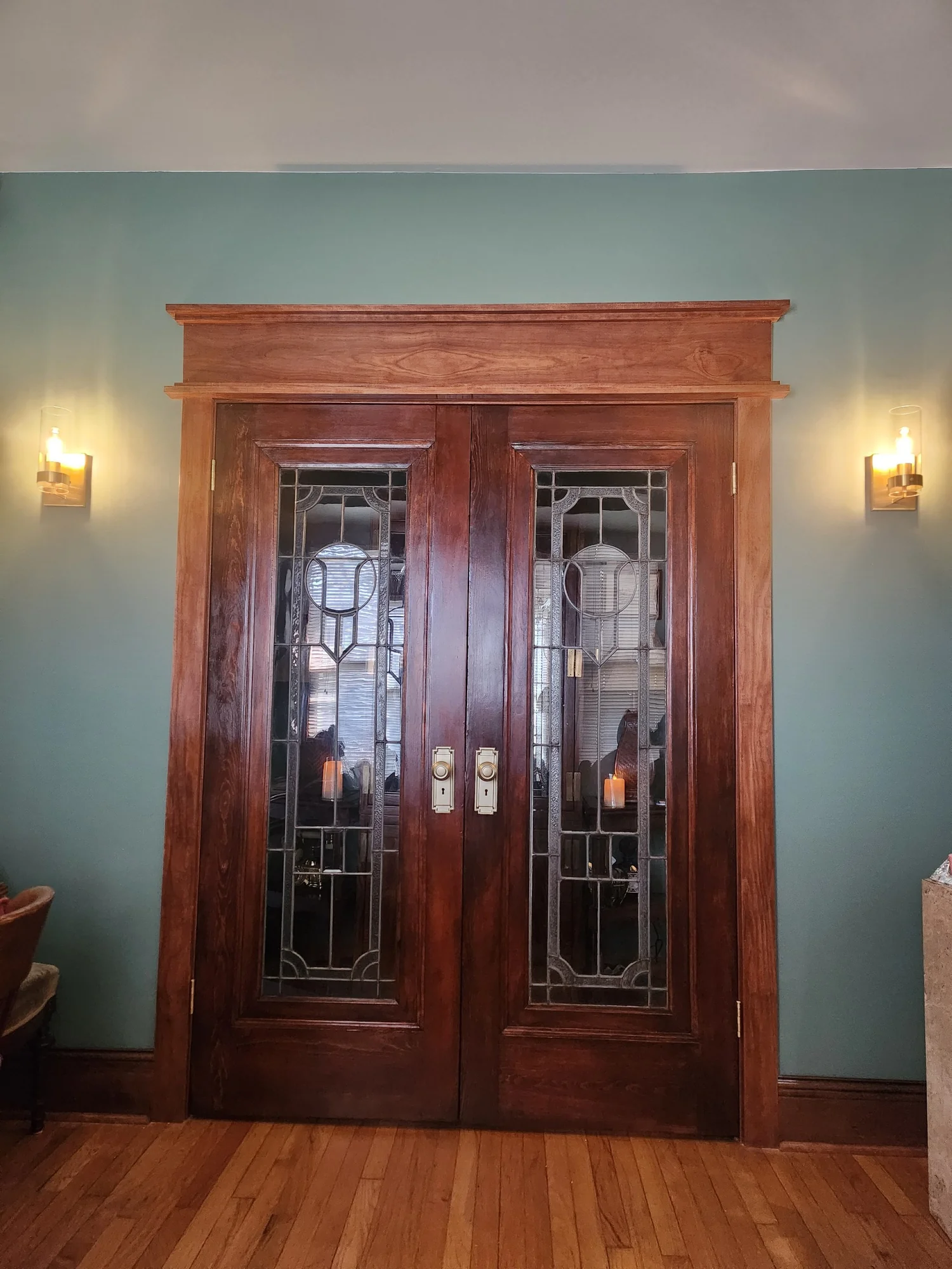 Stained-Glass Wood Doors — photo 1