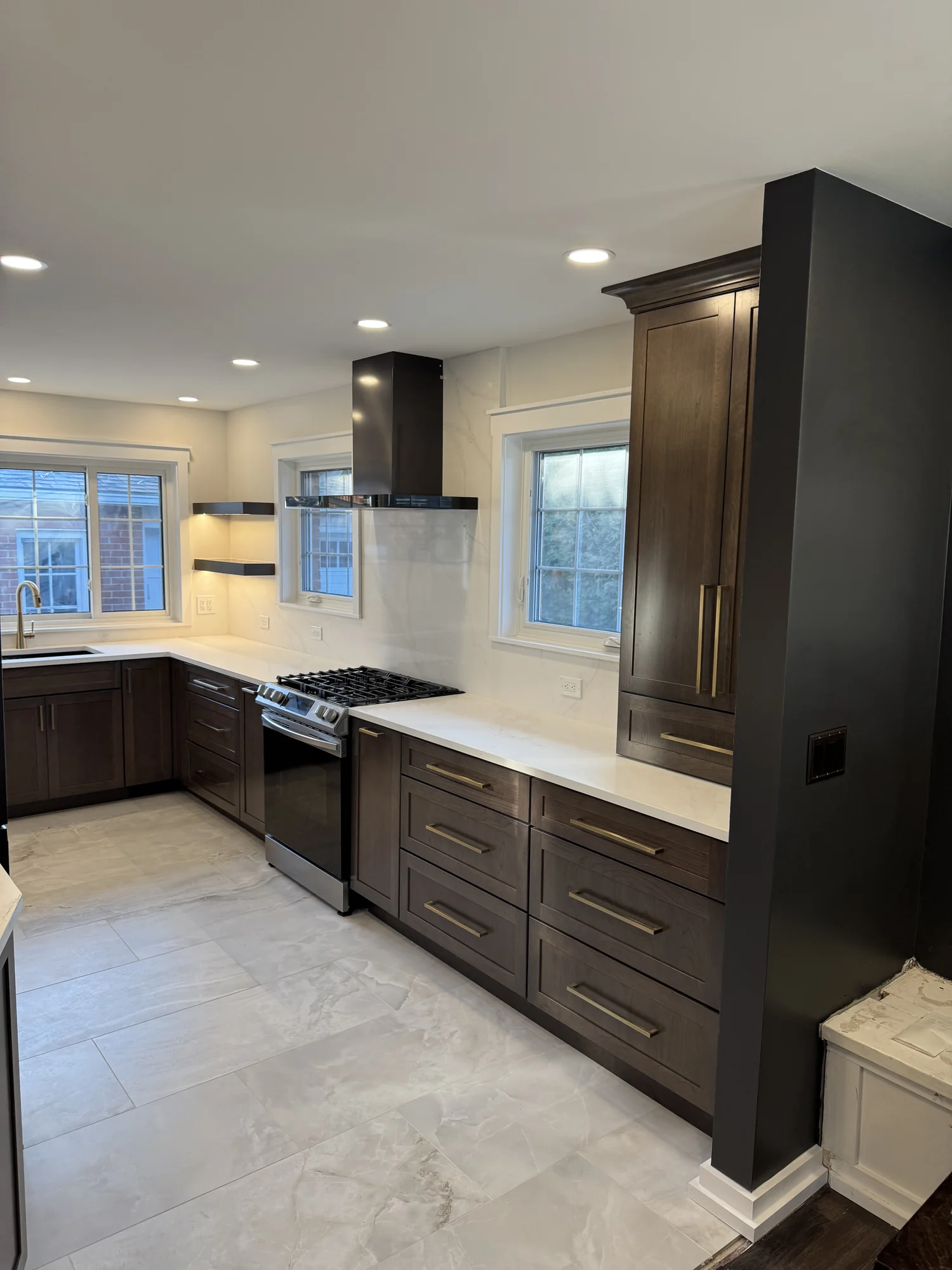 Dark Wood + White Quartz Kitchen — photo 7