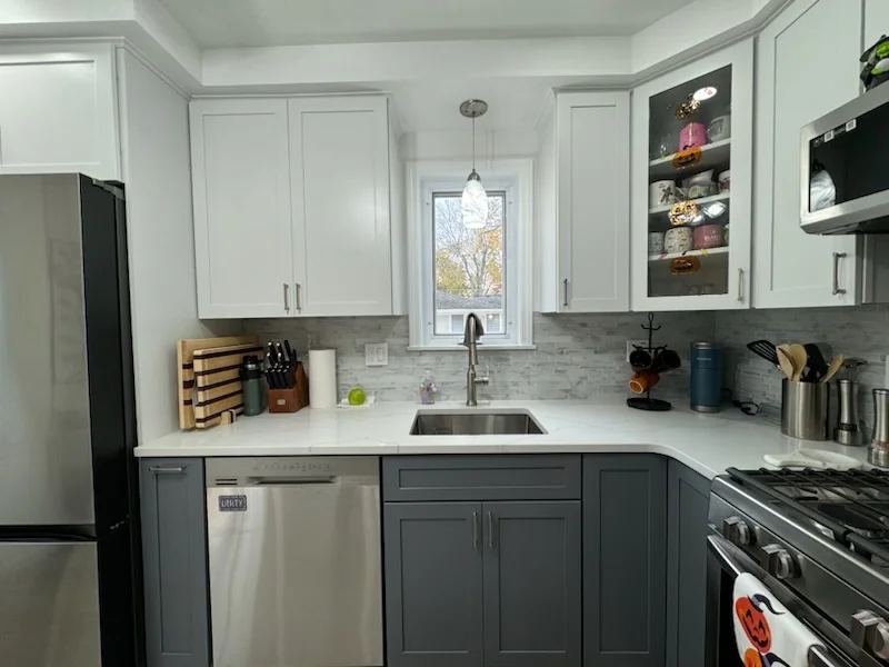Saint Clair Shores Kitchen — photo 1