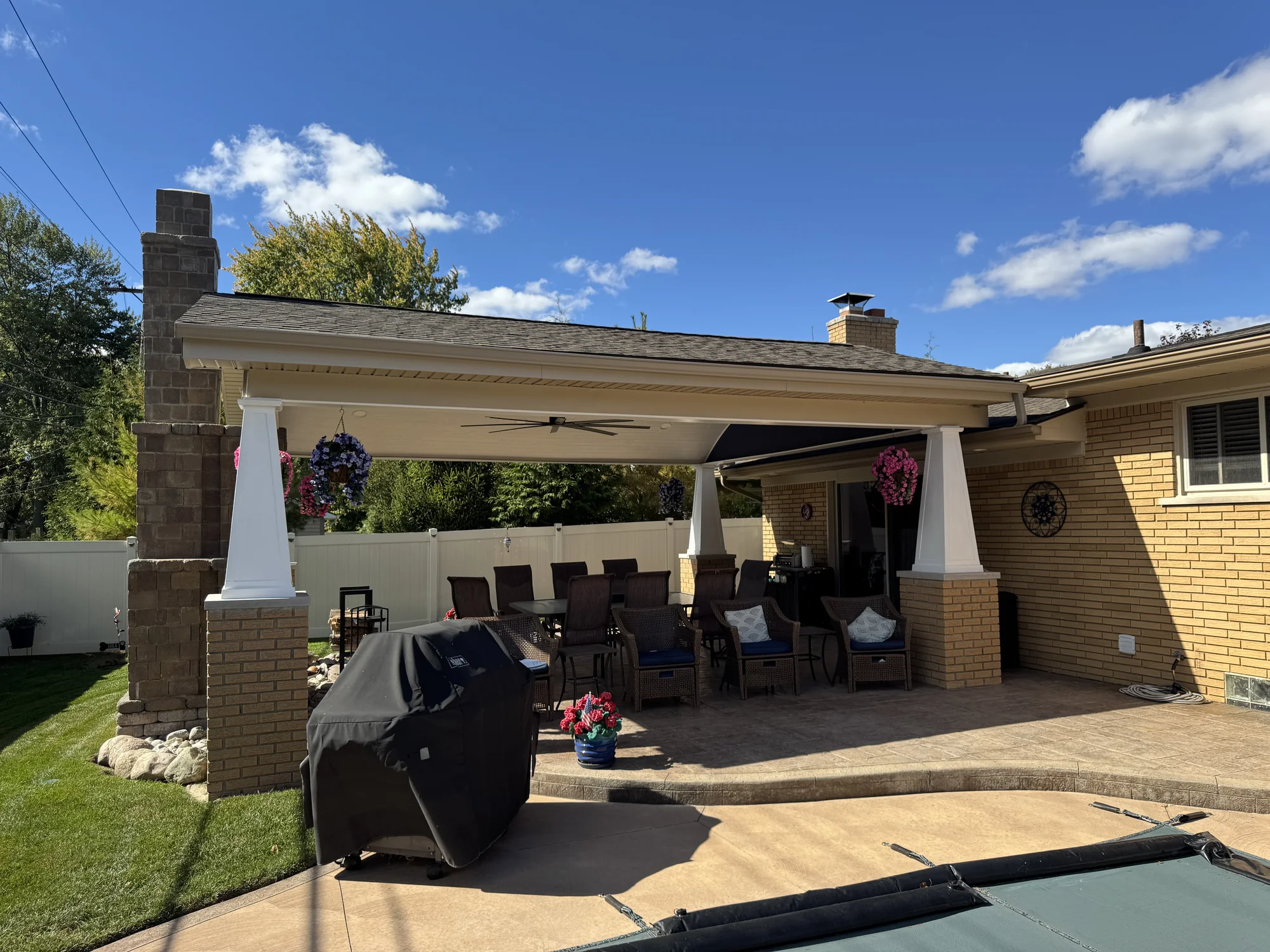 Stone-Chimney Pergola — photo 7