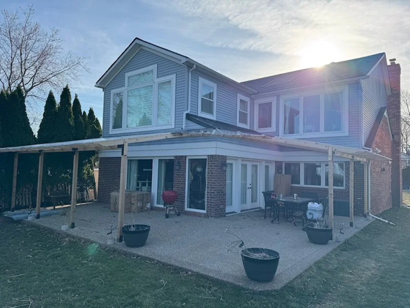 Covered Side Porch — photo 3
