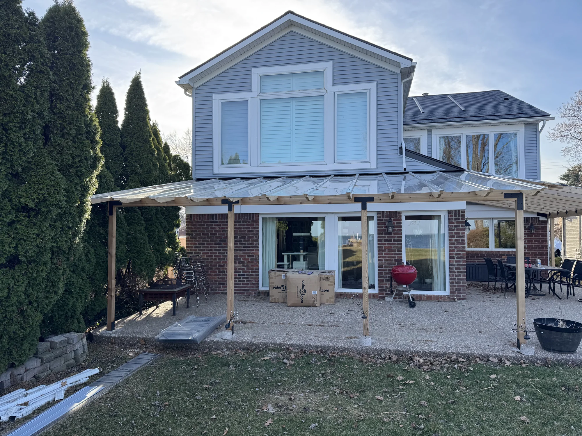 Covered Porch — photo 11