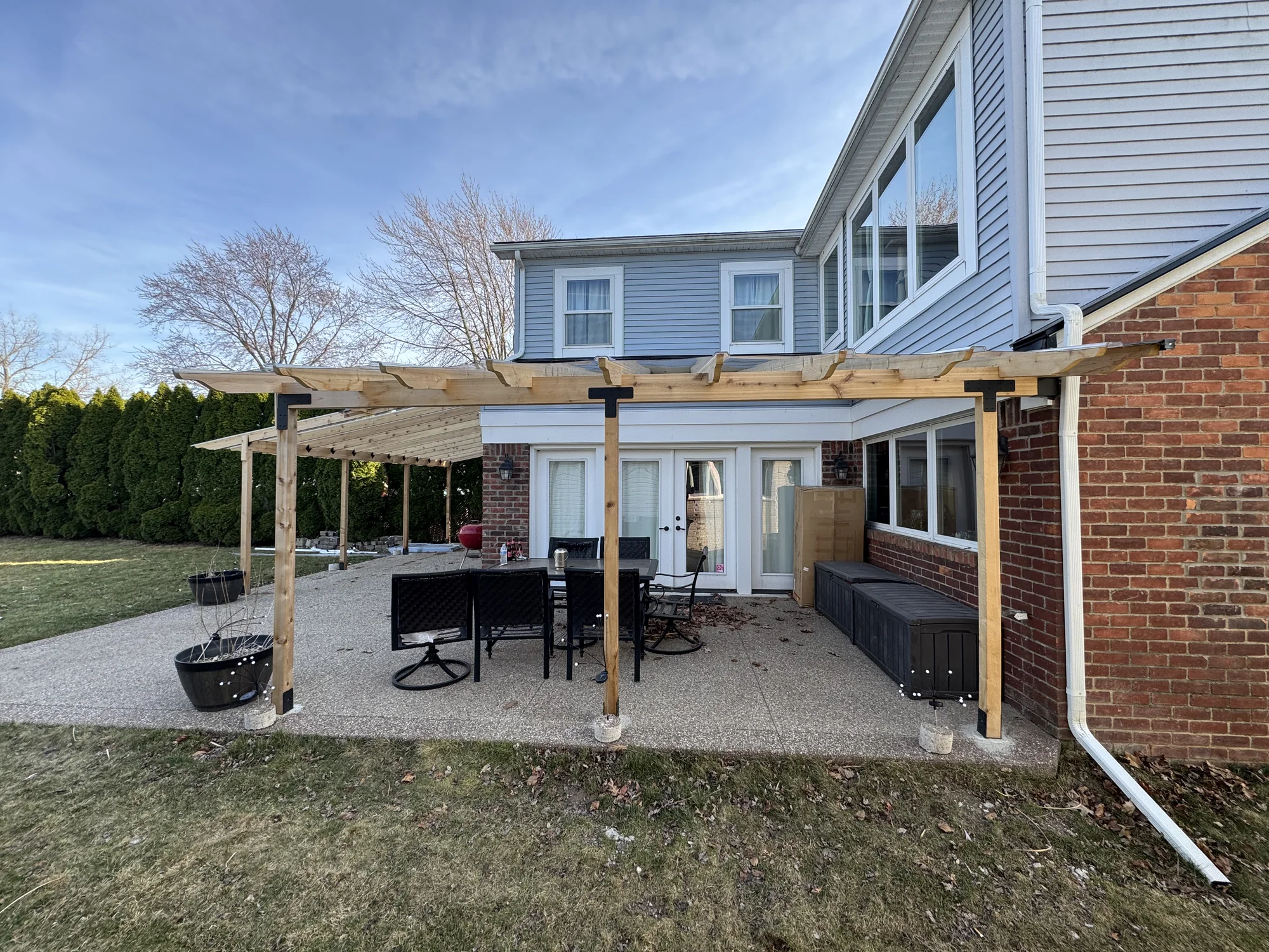 Covered Porch — photo 14