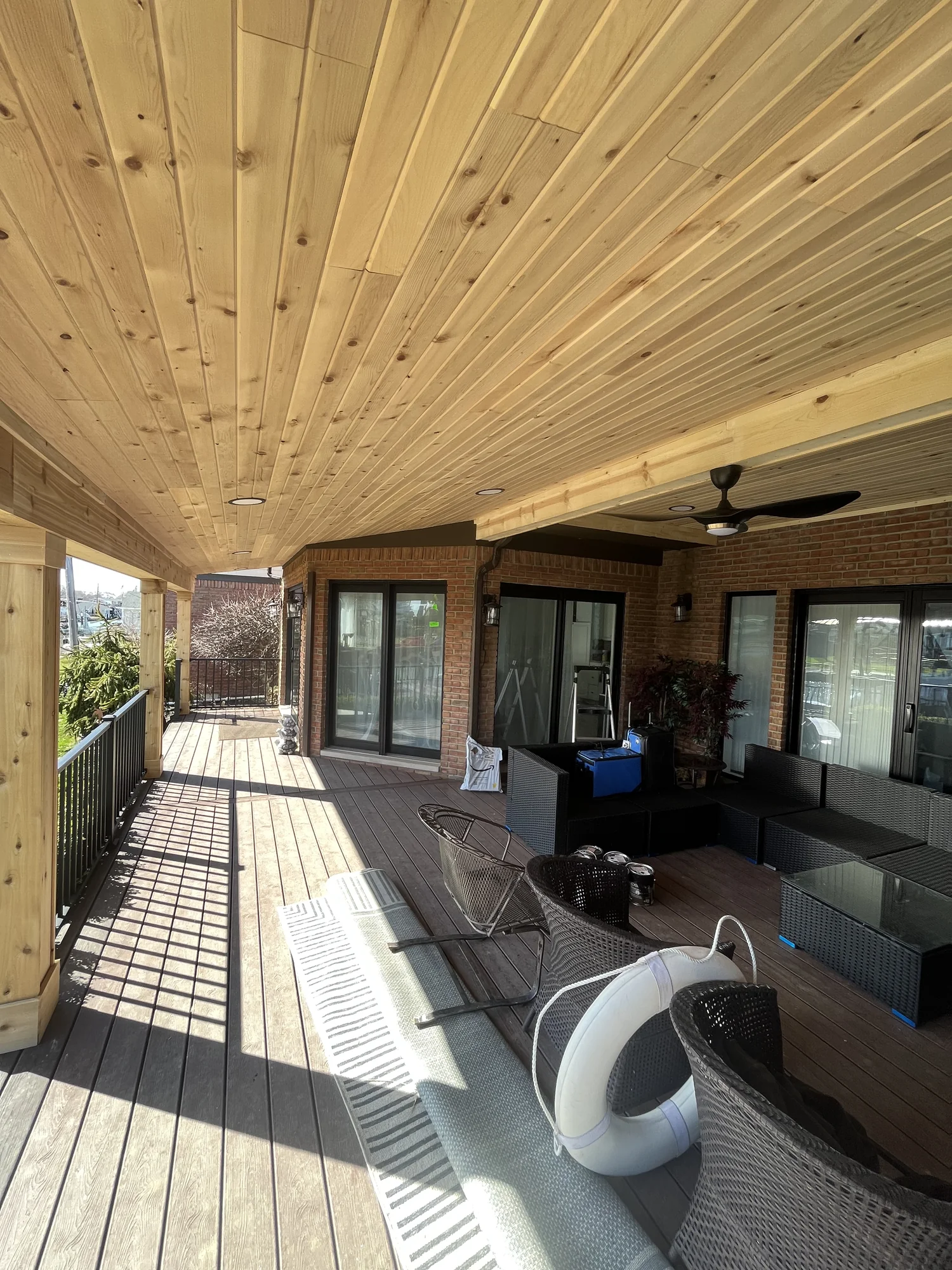 Exterior Covered Porch — photo 10