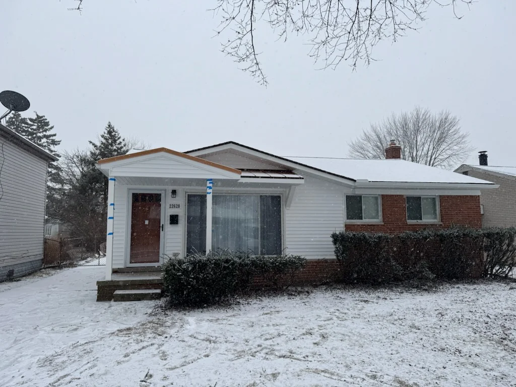 Front Porch — photo 4