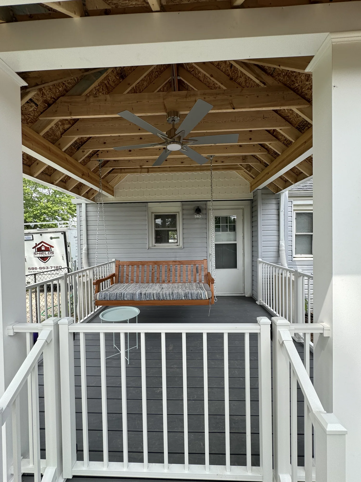 White-Railing Covered Entry — photo 3
