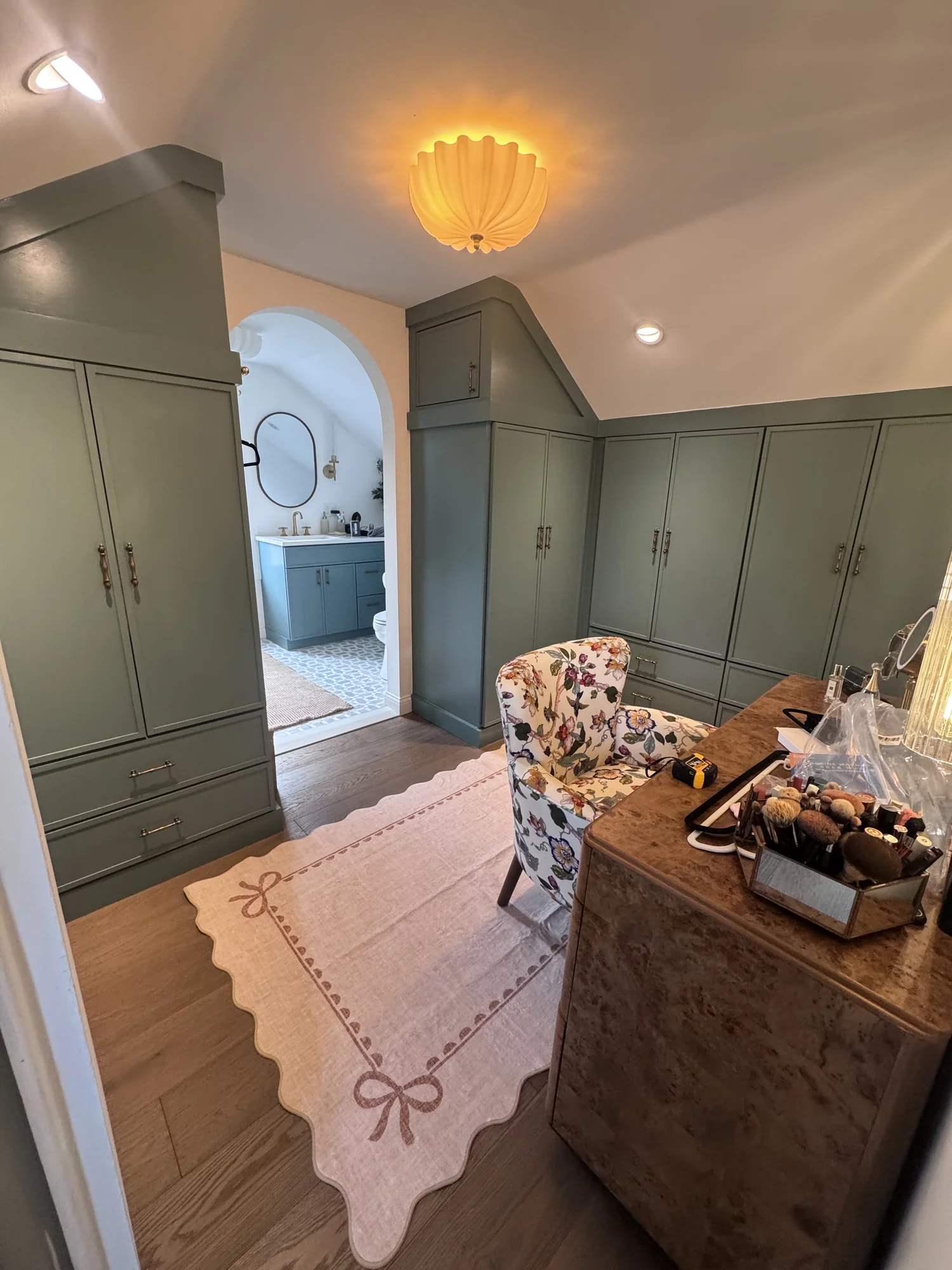 Sage-Green Primary Suite — photo 1